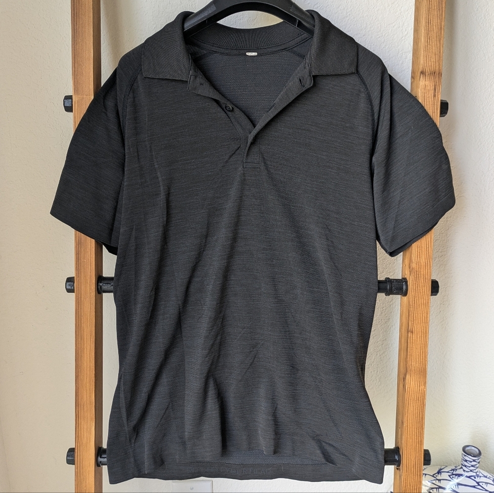 lululemon athletica Men's Charcoal Athletic Polo Tshirt - Size XS